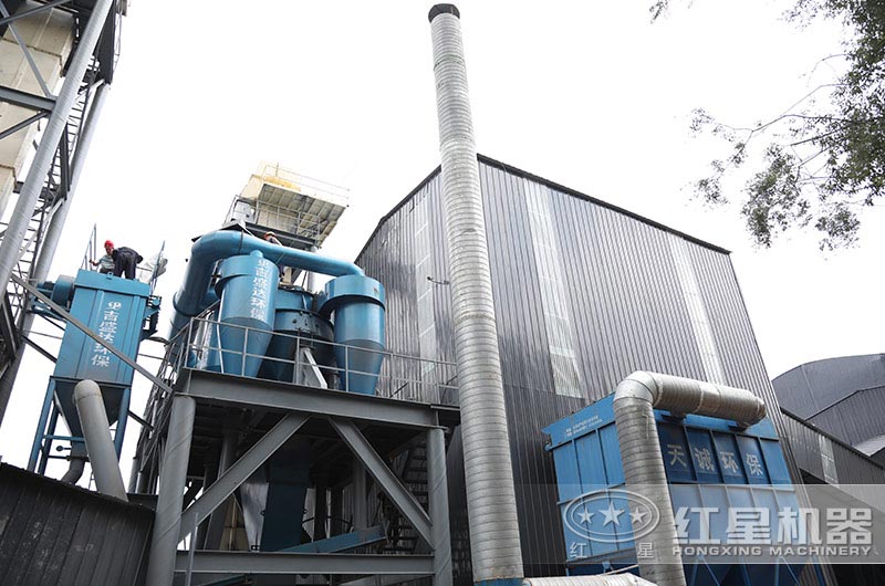 制砂選對輥破碎機(jī)還是沖擊式制沙機(jī)？
