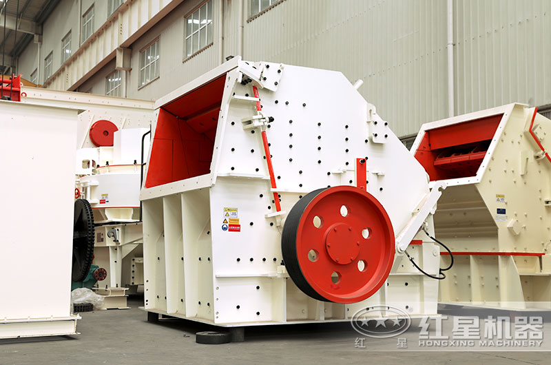 反擊式碎石機(jī)多少錢(qián)一臺(tái)？哪個(gè)廠家購(gòu)買(mǎi)劃算？